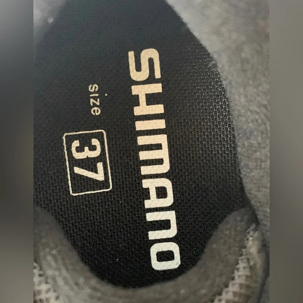 Shimano‎ Women Cycling Shoes 2 Bolt SH-MT32L Size EU 37 NWT US 6